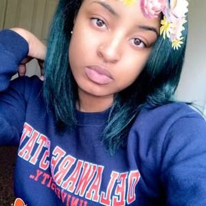 Meet your Posher, Precious